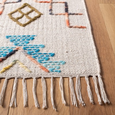 Bohemian Ivory Wool Handwoven Kilim Area Rug - 5' x 8'