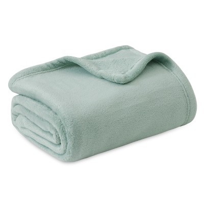 Cozy Comfort by Bedsure | Flannel Blanket Solid 260GSM Soft Fuzzy Plush Bed Blanket