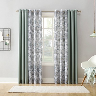 White Medallion Floral Light-Filtering Grommet Curtain Panel