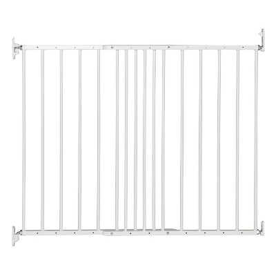 White Cuggl Pressure Fit Child Toddler Baby Safety Barrier Gate