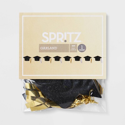 Garland Cap with Tassel - Spritz&#8482;