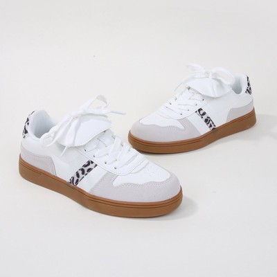 Женские кроссовки BERNESS Women's Lupita Folded Tongue Gum Sole Sneakers White 6 — фото 7