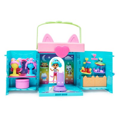 Gabby&#39;s Dollhouse Rainbow Closet Portable Playset with Gabby Doll