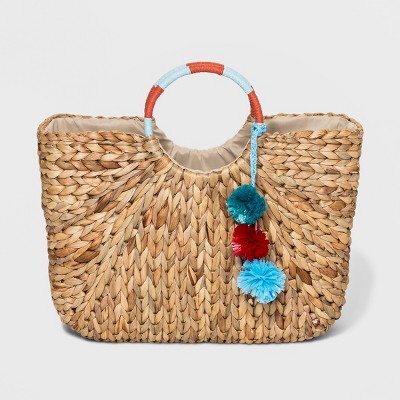 trending beach bags