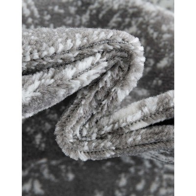 Grand Sofia Distressed Gray and Ivory 9' x 12' Synthetic Area Rug