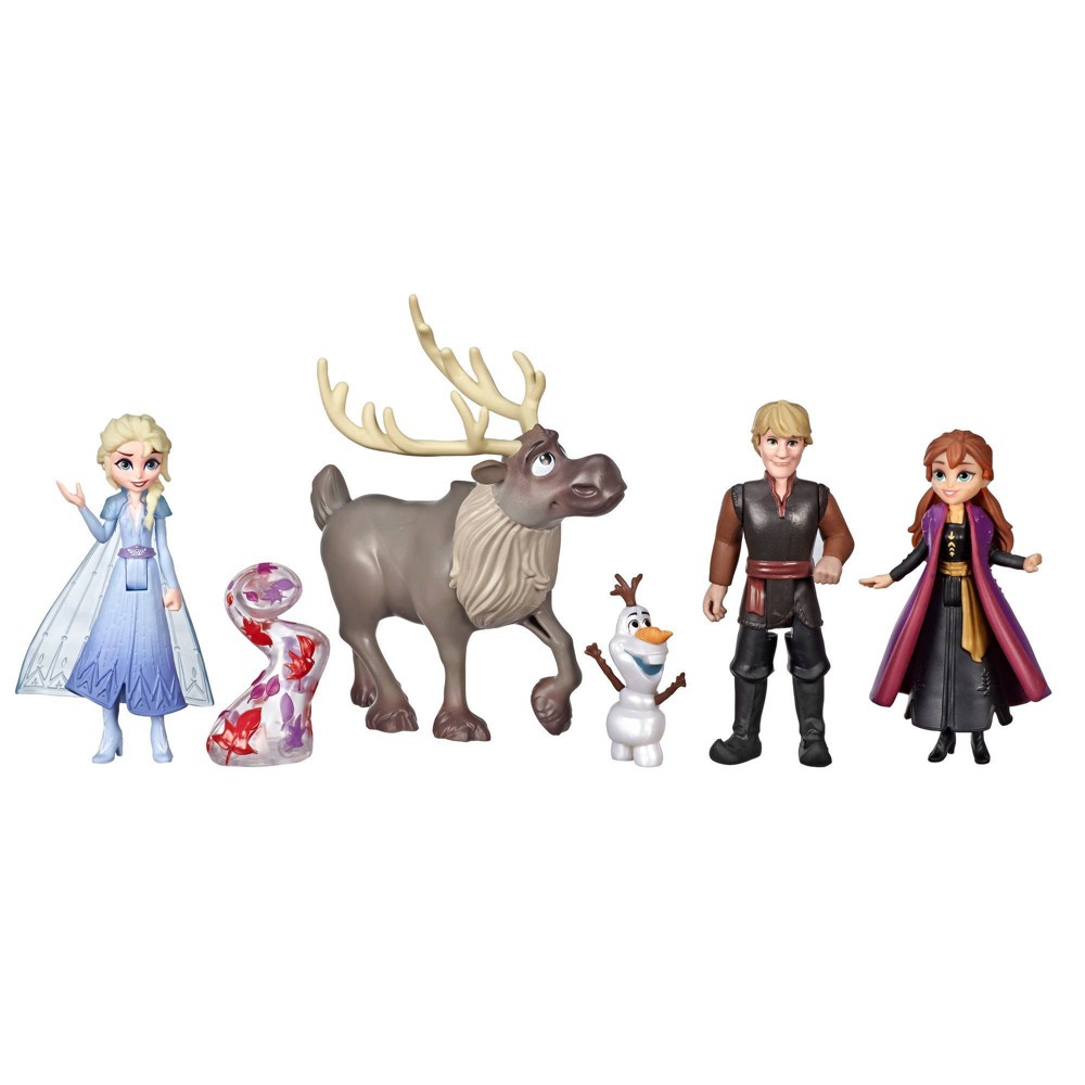 UPC 630509845507 product image for Disney Frozen 2 Adventure Collection, 5 Small Dolls from Frozen 2 | upcitemdb.com