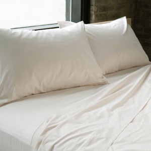 100% Cotton Sateen Pillowcase Set | BOSKER HOME. - 1 of 4