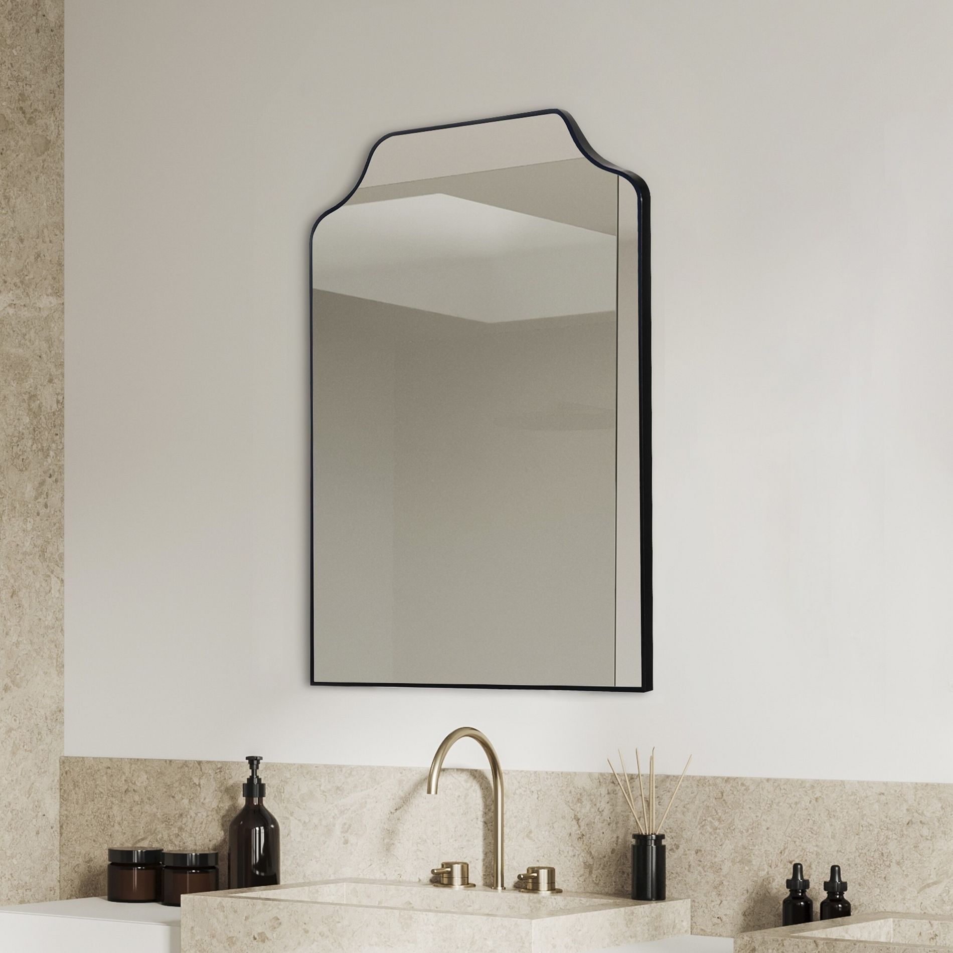 JONATHAN Y Lindie 24 in. W x 36 in. H Medium Scalloped-Top Metal Framed Wall Mounted Mirror, Black