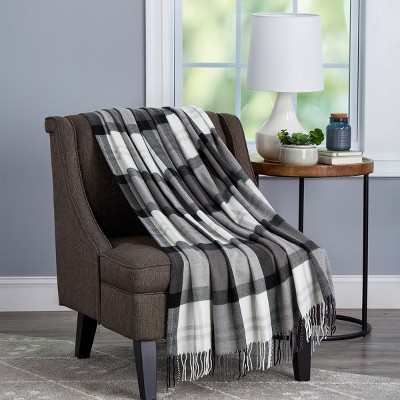 Hastings Home Soft Plaid Oversized 60" x 70" Throw Blanket - Gray and White