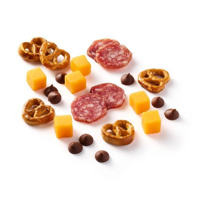 Teeny Tiny Lunch Bites Uncured Dry Sausage Nuggets, Cheddar Cheese, Milk Chocolate Chips & Pretzels 2.9oz - Good & Gather™"