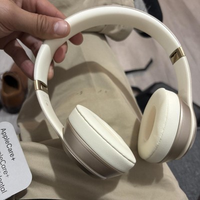 Guest review image 3 of 5, zoom in