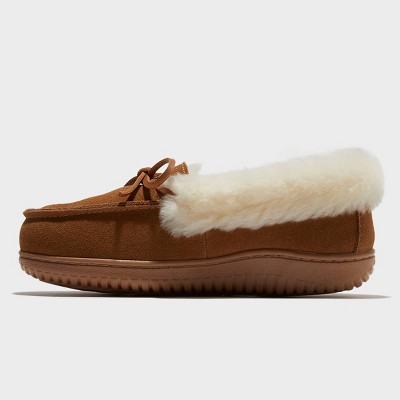 dluxe by dearfoams Women's Shearling Moc Fur Casing Slippers