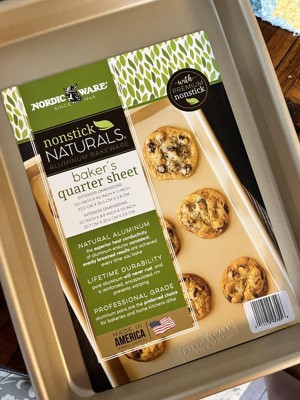 Nordic Ware Natural Aluminum Commercial Baker's Quarter Sheet, 2-Pack