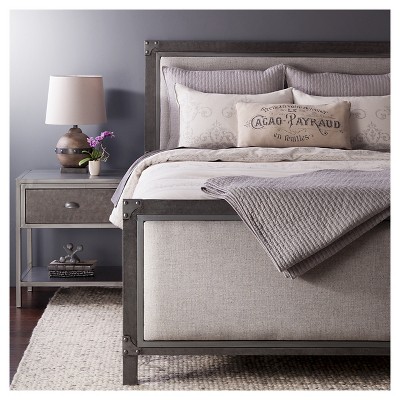 Gray Solid Quilt and Sham Set - The Industrial Shop