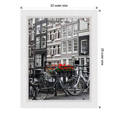 Blanco White Geometric Wood Wall Picture Frame