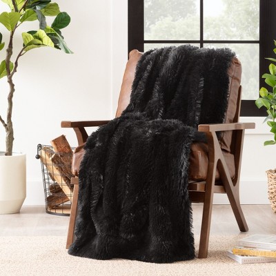 Black Reversible Faux Fur and Sherpa Throw Blanket 50" x 65"