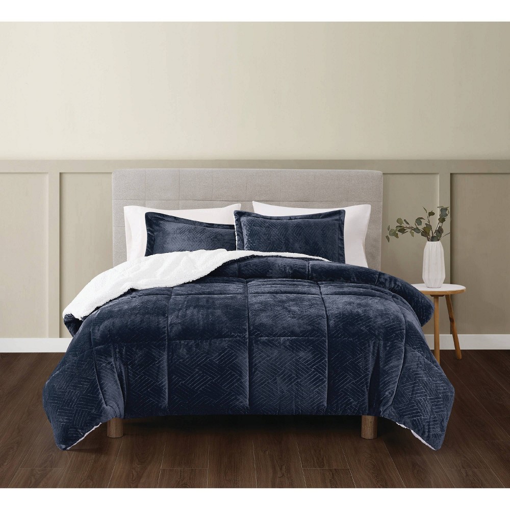 Truly Soft 2pc Twin/Twin Extra Long Basket Carved Faux Fur Comforter Set Indigo