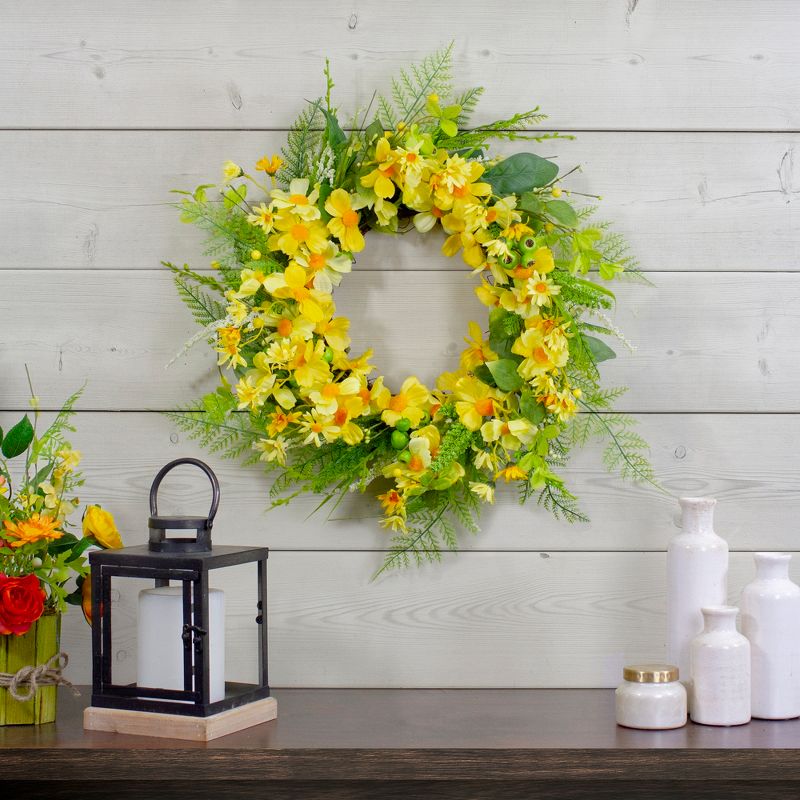Northlight Daisy and Berry Floral Spring Wreath, Yellow and Green 23", 2 of 5