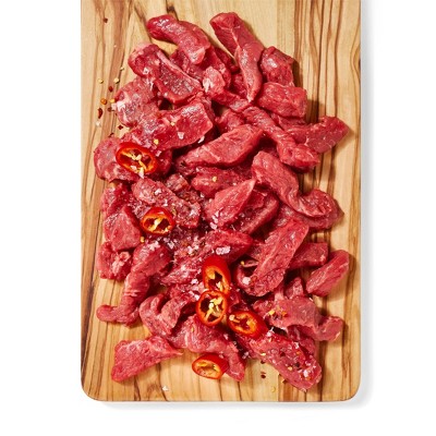 Fresh Beef Sirloin Boneless Steak Strips Raw - 0.79-0.96lb - price pr lb - Good & Gather™