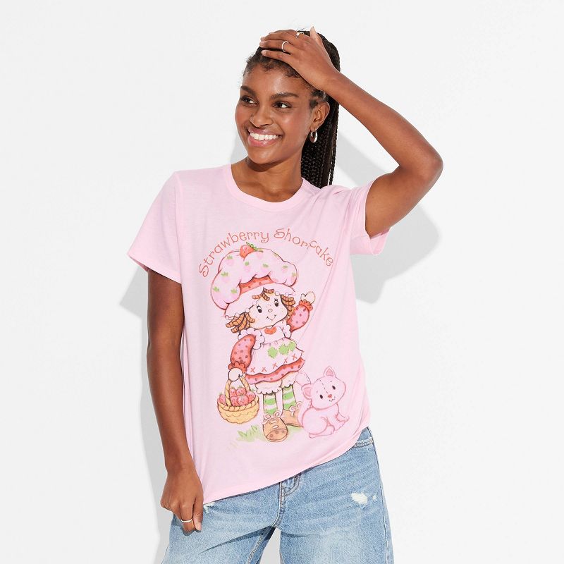 Women's Oversized Print Strawberry Shortcake Short Sleeve Graphic T-Shirt - Pink, 3 of 5