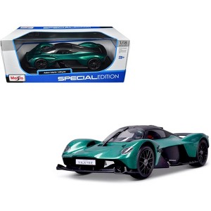 Aston Martin Valkyrie Green Metallic with Matt Black Top "Special Edition" Series 1/18 Diecast Model Car by Maisto - 1 of 3