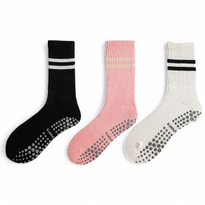 Alilang Women's 3-Pack Non-Slip Athletic Crew Socks with Striped Detail and Cushioned Support - One Size Fits Most, - 1 of 4