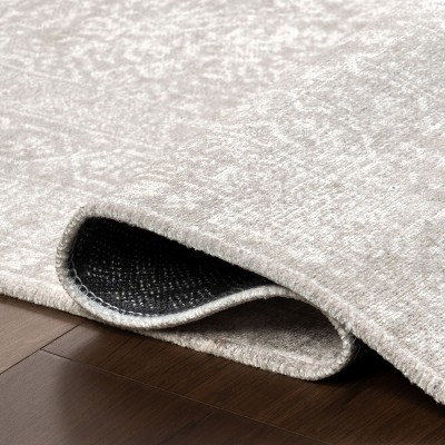 Khaleesi Light Gray Medallion Washable Synthetic Area Rug 5' x 8'