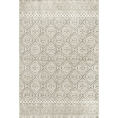 Nuloom Transitional Floral Jeanette Indoor Area Rug