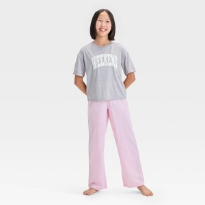 Girls' Short Sleeve Graphic T-Shirt and Pants Pajama Set - art class™ - 1 of 4