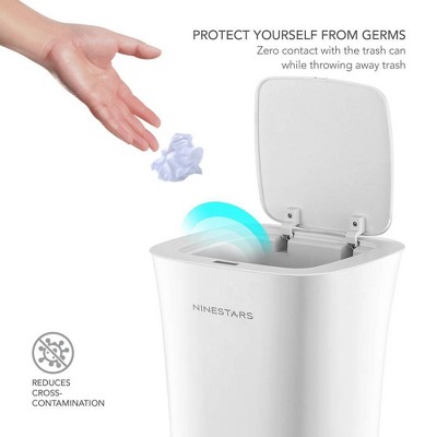 White Plastic Touchless Motion Sensor Trash Can 2.6 Gallon