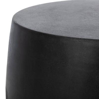 Zuri Modern Black Concrete Round Accent Table for Indoor/Outdoor