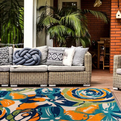 Multi Floral Synthetic 5' x 7' Stain-Resistant Area Rug