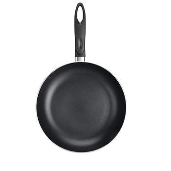 NutriChef Black Small Fry Pan, 8-Inch Kitchen Cookware, Black Coating Inside, Heat Resistant Lacquer Outside (Black)