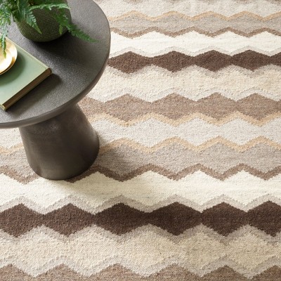 Neutral Geometric Handwoven Wool and Cotton Rug 2' x 3'
