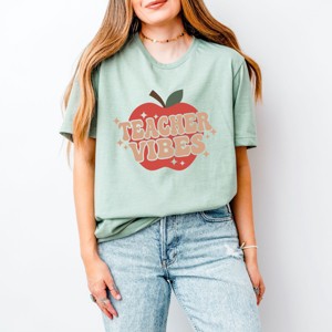 Simply Sage Market Teacher Vibes Apple Short Sleeve Tee - S - Sage - 1 of 4