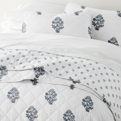Becky Cameron Quilted Coverlet Set – Ultra-Soft Lightweight Bedding in Stamped Bloom Pattern by Becky Cameron, Stamped Bloom Dusk Blue, King/California King — фото 5