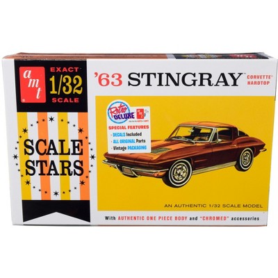 Skill 2 Model Kit 1963 Chevrolet Corvette Stingray Hardtop "Scale Stars" 1/32 Scale Model by AMT