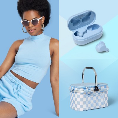 Sky blue has stepped into the spotlight. 