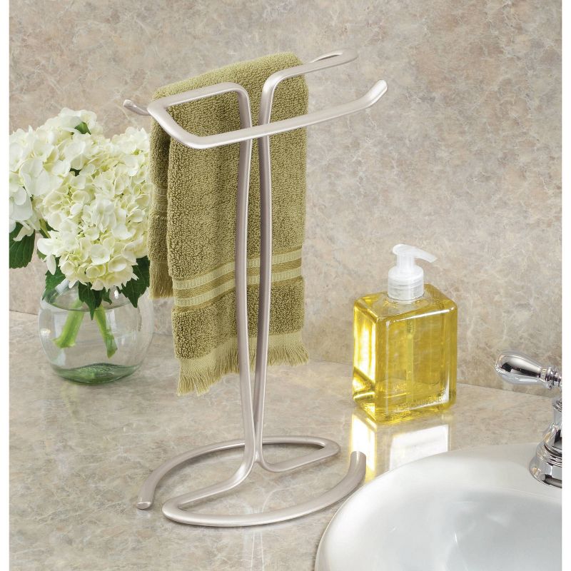 Axis Metal Hand Towel Holder - iDESIGN, 5 of 6