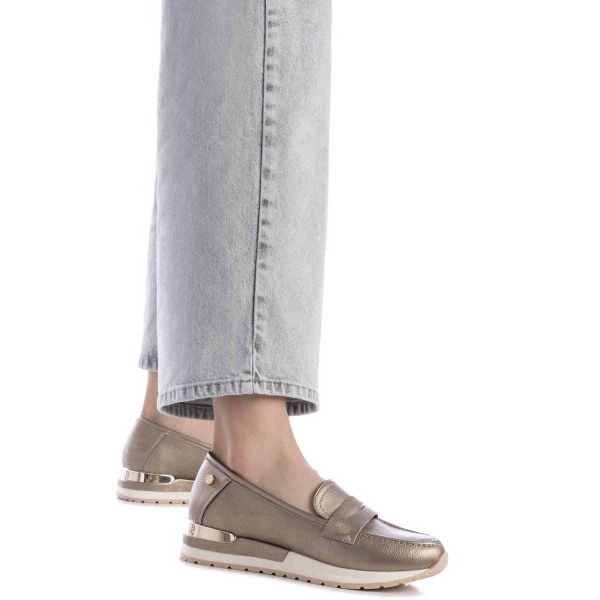 Женские туфли XTI Women's Penny Loafers 144408 Bronze 6 — фото 2