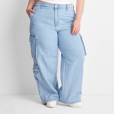 Women's High-Rise Wide Leg Denim Cargo Pants - Universal Thread™ Light Wash 17 Short