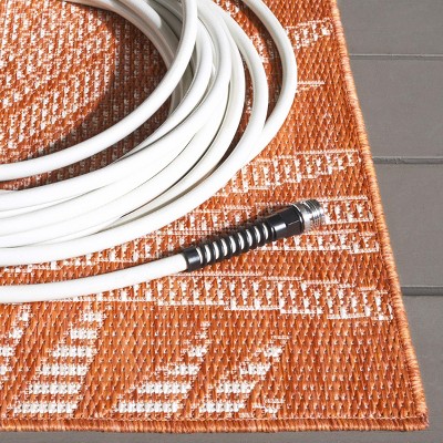 Beach House BHS264 Machine Made Loomed Rug - Safavieh