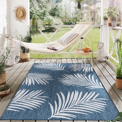 Navy Floral Synthetic 5' x 7' Easy-Care Rectangular Rug
