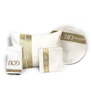 Waterdale Collection - Vertical Pesach Set - 1 of 1