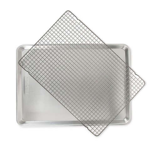 Nordic Ware Half Sheet with Oven Safe Nonstick Grid, 2 Piece Set, Natural &  Ware 3 Piece Baker's Delight Set, Aluminum