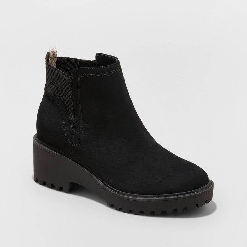 Women's Taci Pull-On Ankle Boots - Universal Thread™ - image 1 of 4