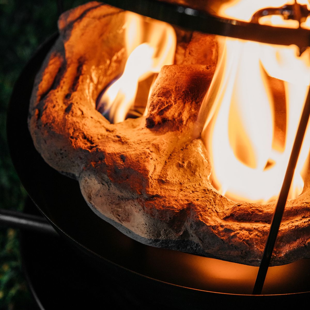 Camco 58031 Little Red Campfire Compact Outdoor Portable Tabletop Propane Heater Fire Pit Bowl for Camping, Tailgating, and Patios, 11.25 Inch - thumbnail 8