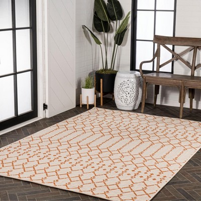 Boho Chic Cream/Orange Geometric Synthetic 5' x 7' Area Rug