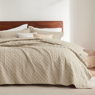 Bedsure | All Season Lightweight Quilt Bedding Set with Solid Color and B Weave Pattern