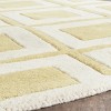 Chatham CHT759 Hand Tufted Area Rug Gold / Ivory 5' X 5'  - Safavieh. - 3 of 3